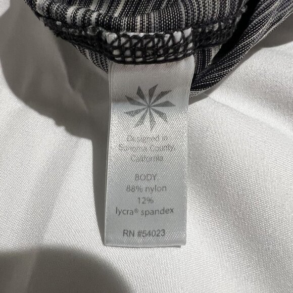 NWOT Athleta Women's Striped High-Rise ankle Black Grey White - Picture 5 of 9